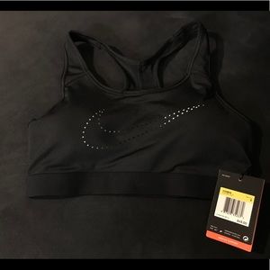 *HP* NWT Nike black sports bra, size S